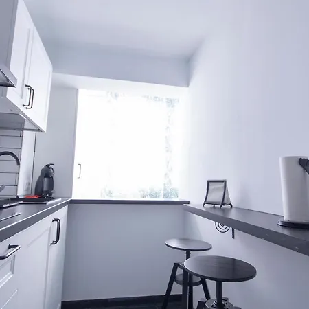Views Of Cruz Wifi And Smart Tv